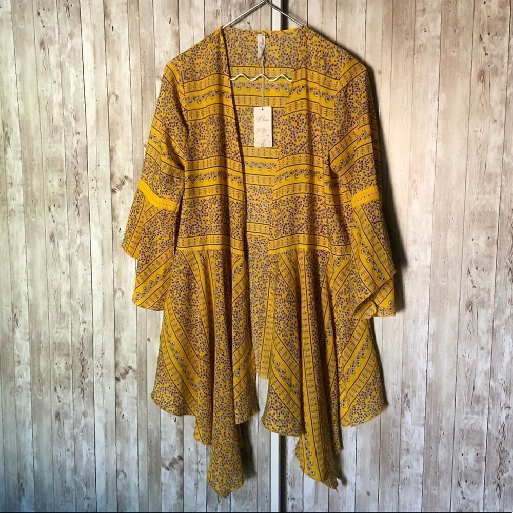 Yellow Floral Bell Sleeve Kimono